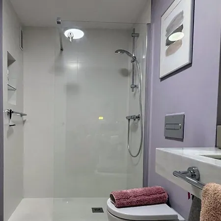 Romantica Vista Al Paseo Maritimo De شقة