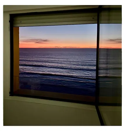 Romantica Vista Al Paseo Maritimo De Apartmán