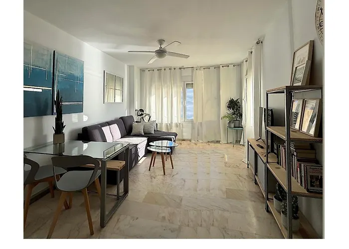 Romantica Vista Al Paseo Maritimo De Апартаменты *